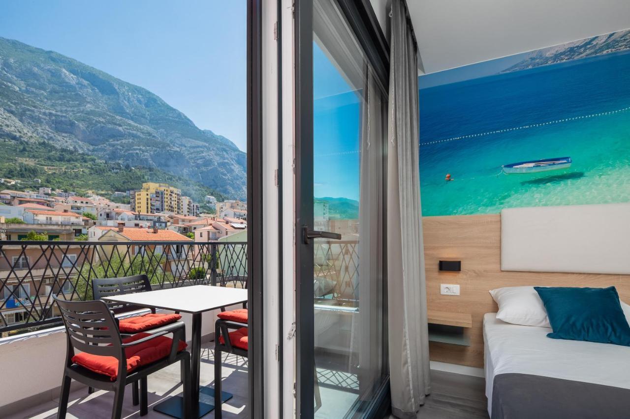 Villa Loriana Apartments Makarska Exterior photo